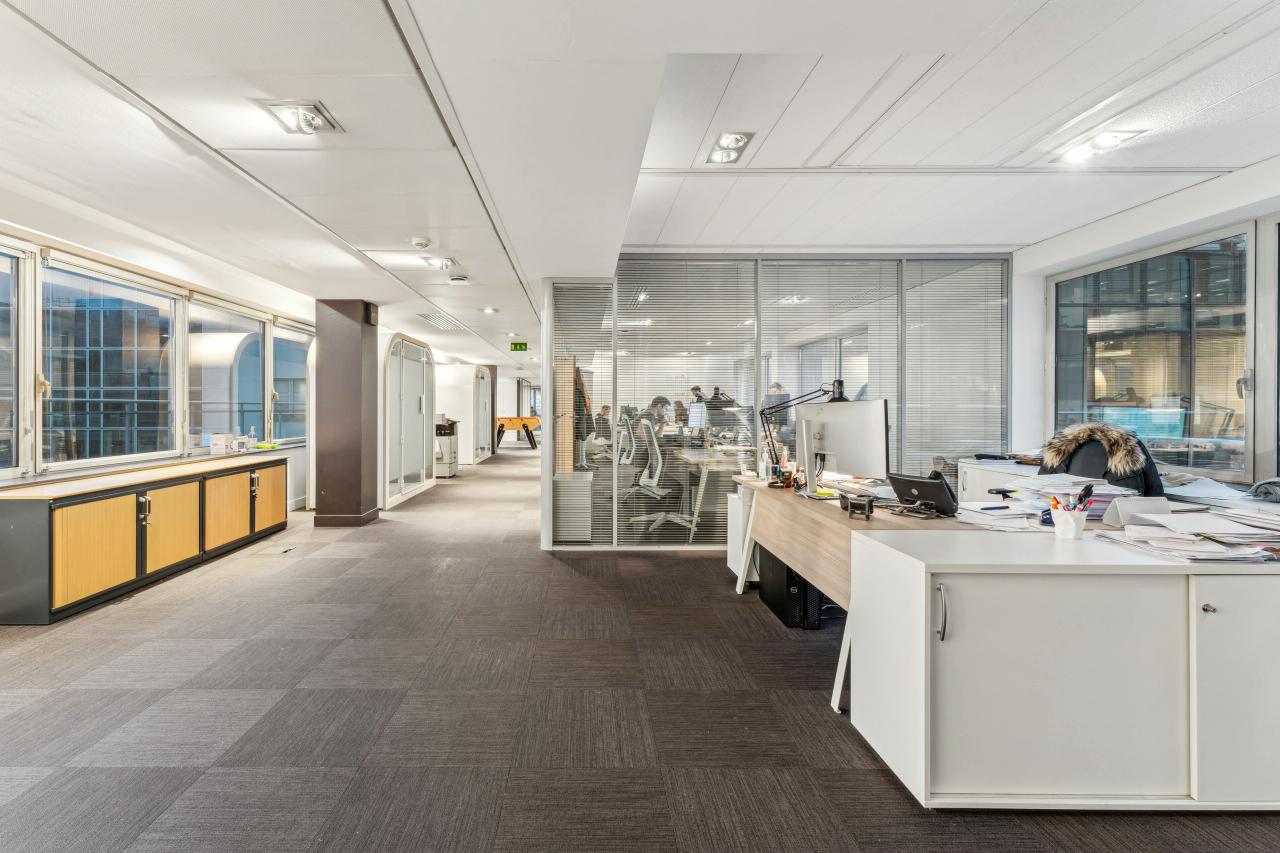 Bureau Paris 334m² Location bureau Paris OLBUR2426417 14